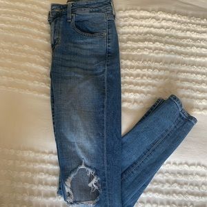 Levi’s 721 high rise denim size 25